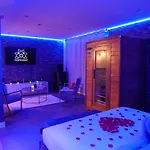 Appartement - jacuzzi et sauna - Pour deux